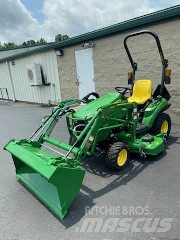 John Deere 1023E 小型拖拉机