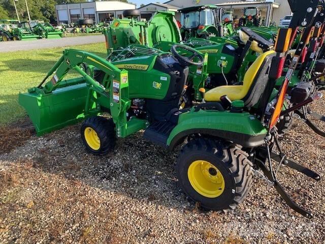 John Deere 1023E 小型拖拉机
