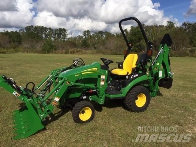 John Deere 1025R 小型拖拉机