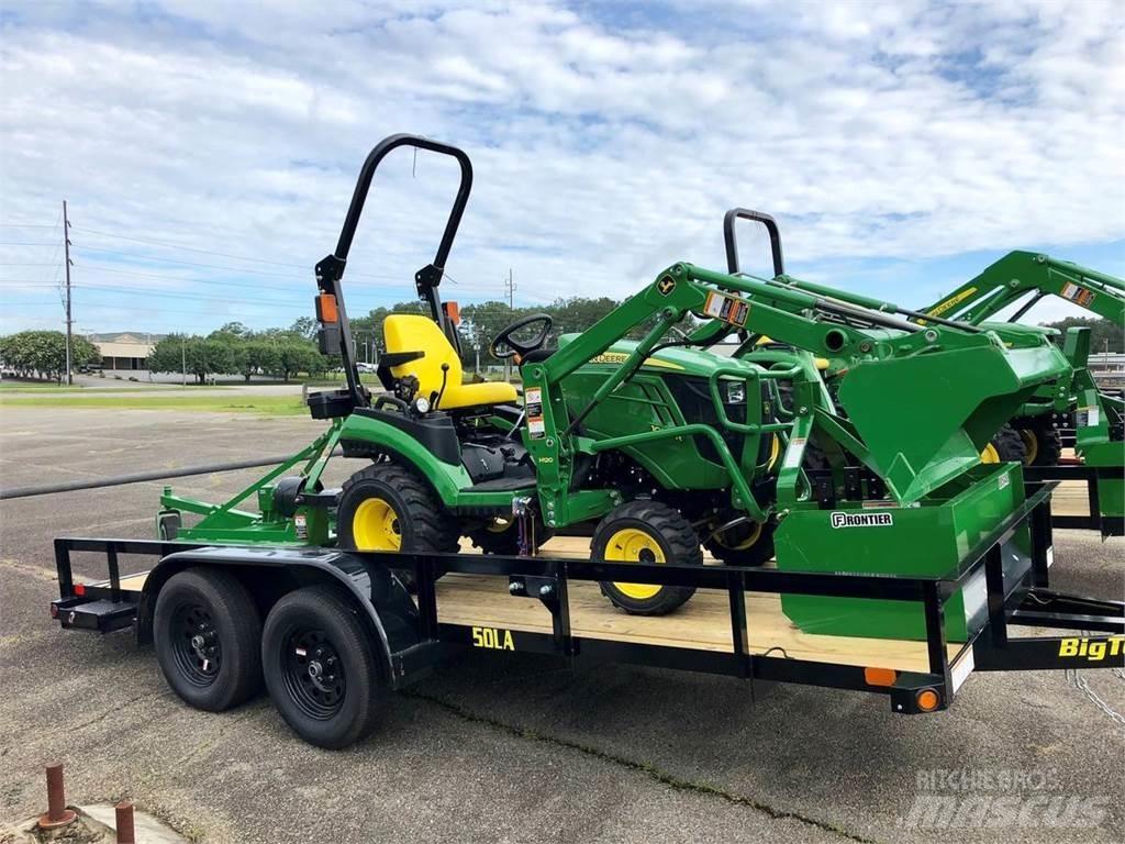 John Deere 1025R 小型拖拉机