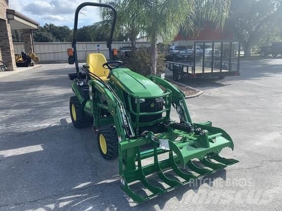 John Deere 1025R 小型拖拉机