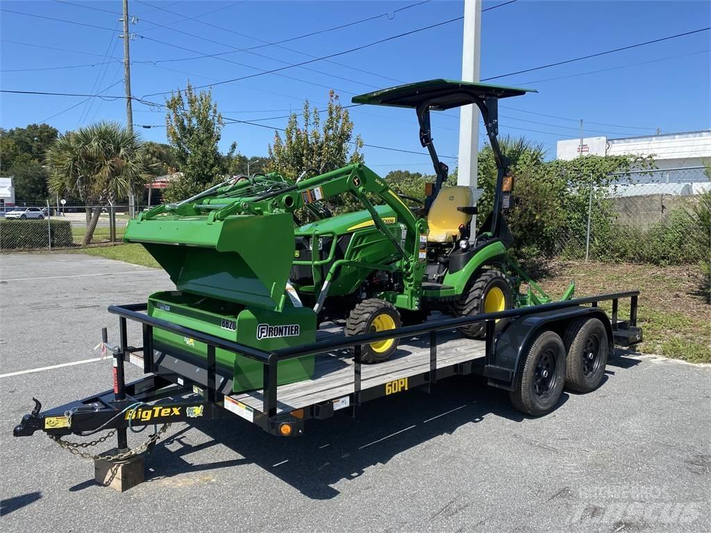 John Deere 1025R 小型拖拉机