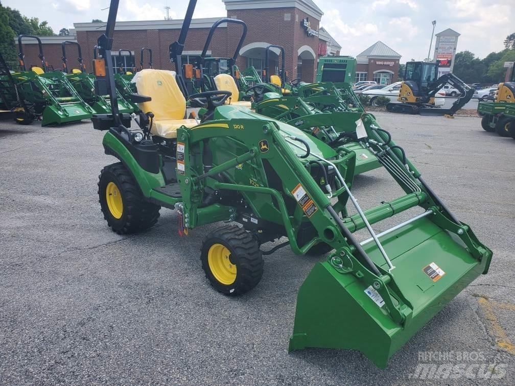 John Deere 1025R 小型拖拉机