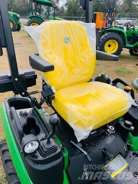 John Deere 1025R 小型拖拉机