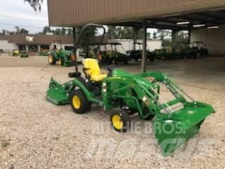 John Deere 1025R 小型拖拉机