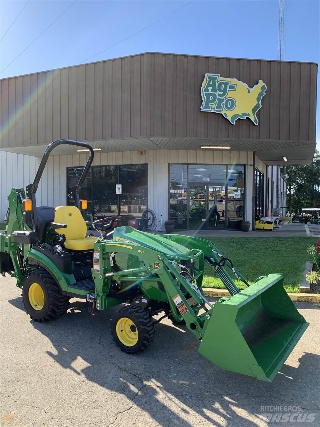 John Deere 1025R 小型拖拉机