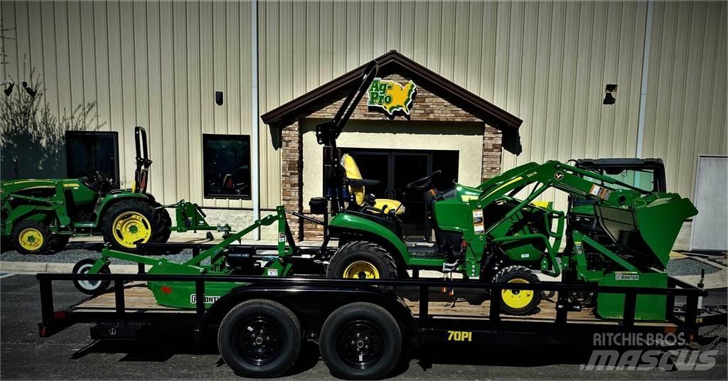 John Deere 1025R 小型拖拉机