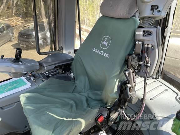 John Deere 1270G 收割机