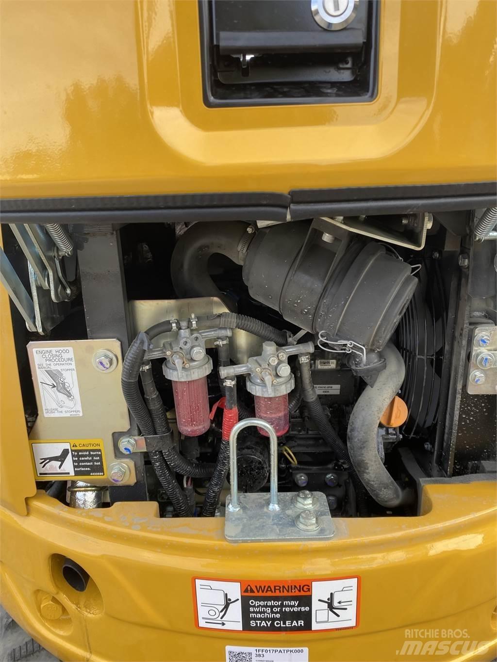 John Deere 17 P 小型挖掘机