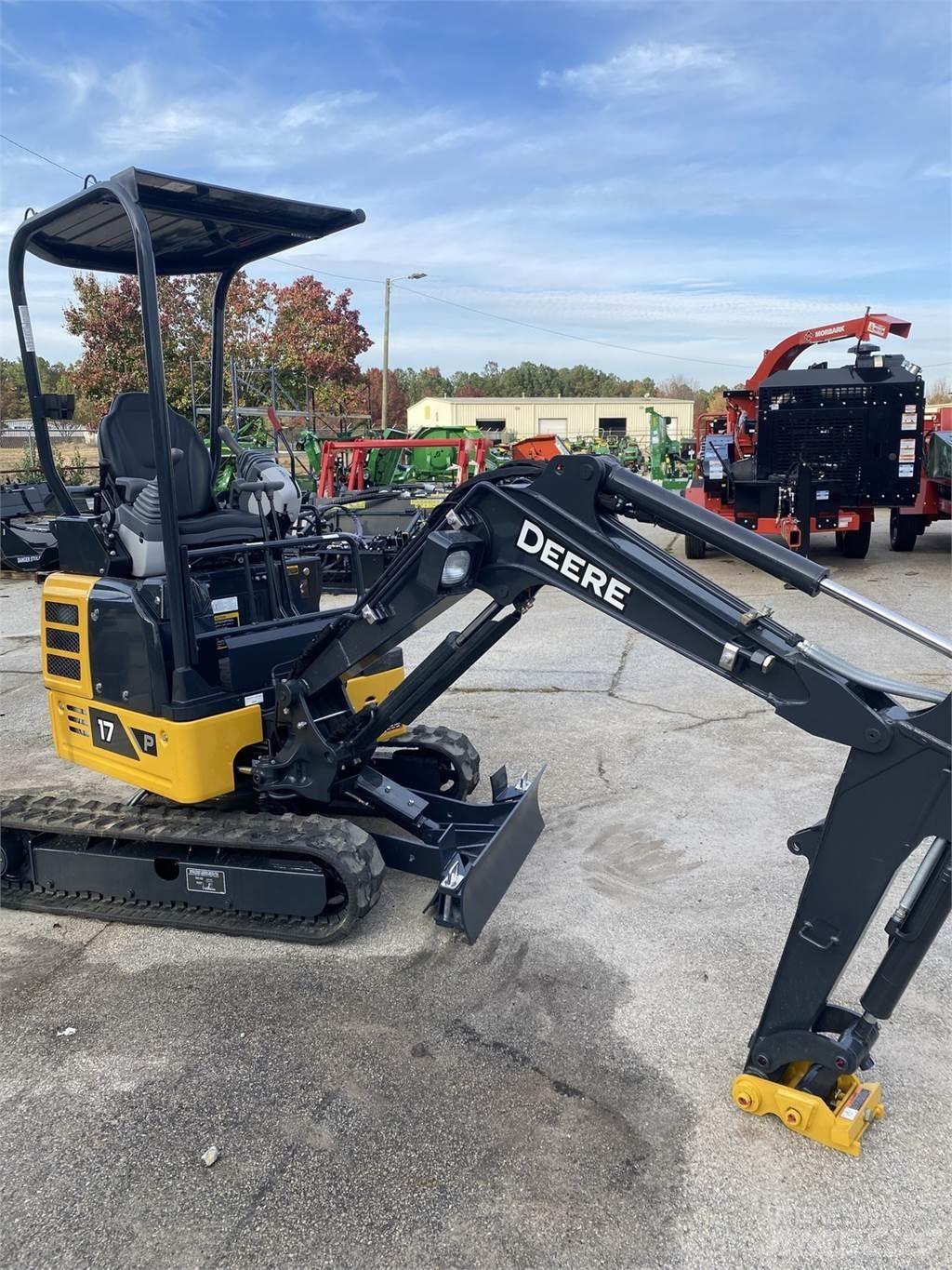 John Deere 17 P 小型挖掘机