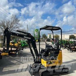 John Deere 17 P 小型挖掘机