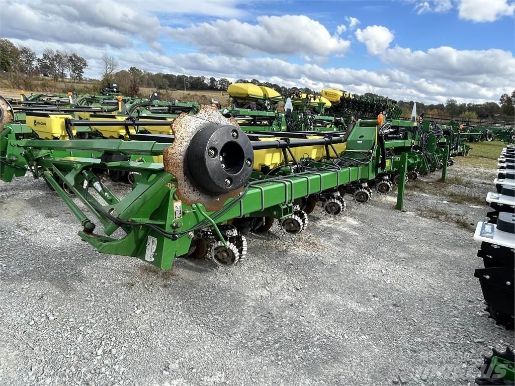John Deere 1720 种植机
