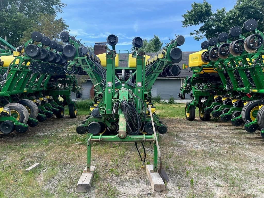 John Deere 1790 种植机
