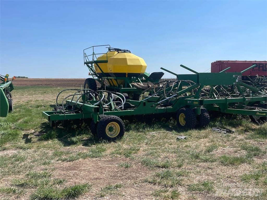 John Deere 1890 条播机