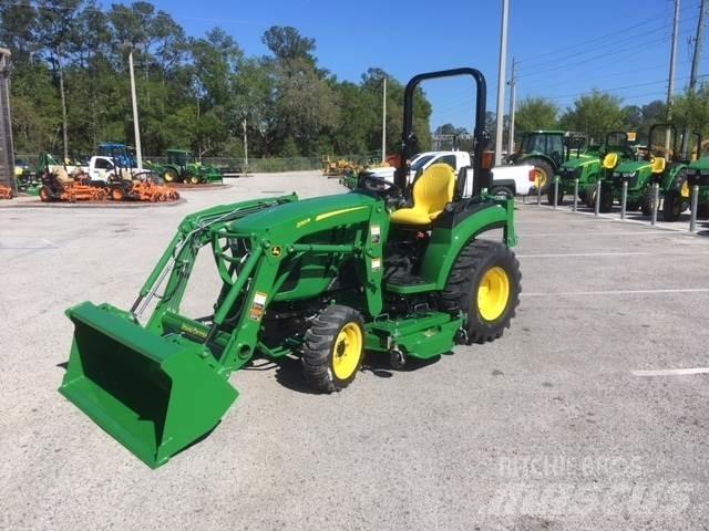 John Deere 2038R 小型拖拉机