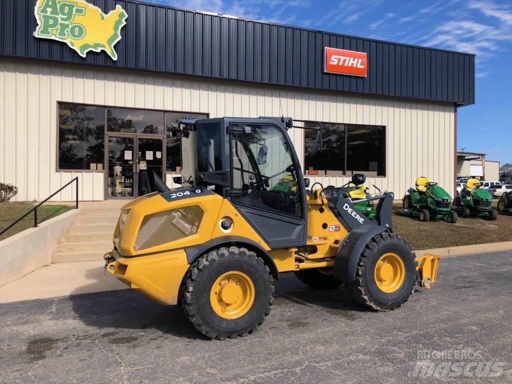 John Deere 204 G 小型装载机