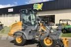 John Deere 244L 小型装载机