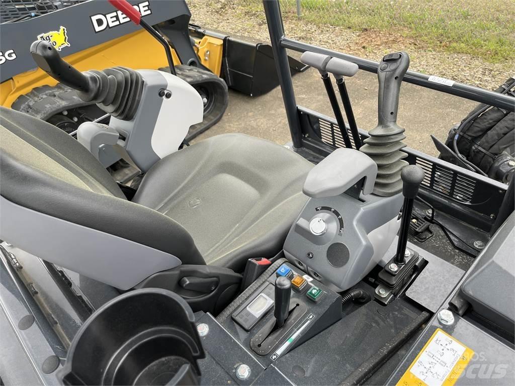 John Deere 26 P 小型挖掘机