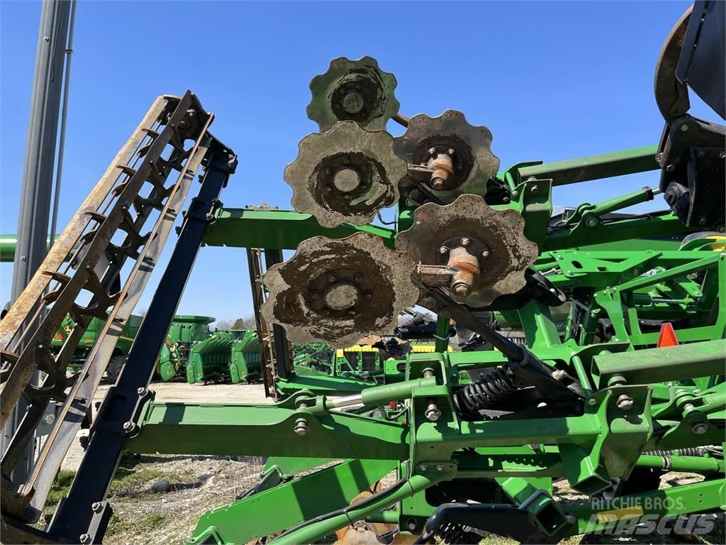 John Deere 2730 其他耕种机械和配件