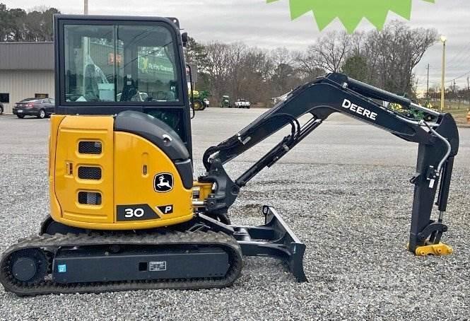 John Deere 30 P 小型挖掘机