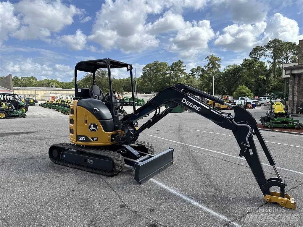 John Deere 30 P 小型挖掘机