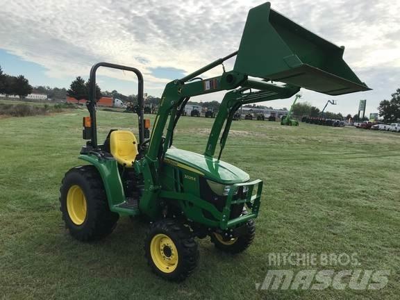John Deere 3025E 小型拖拉机