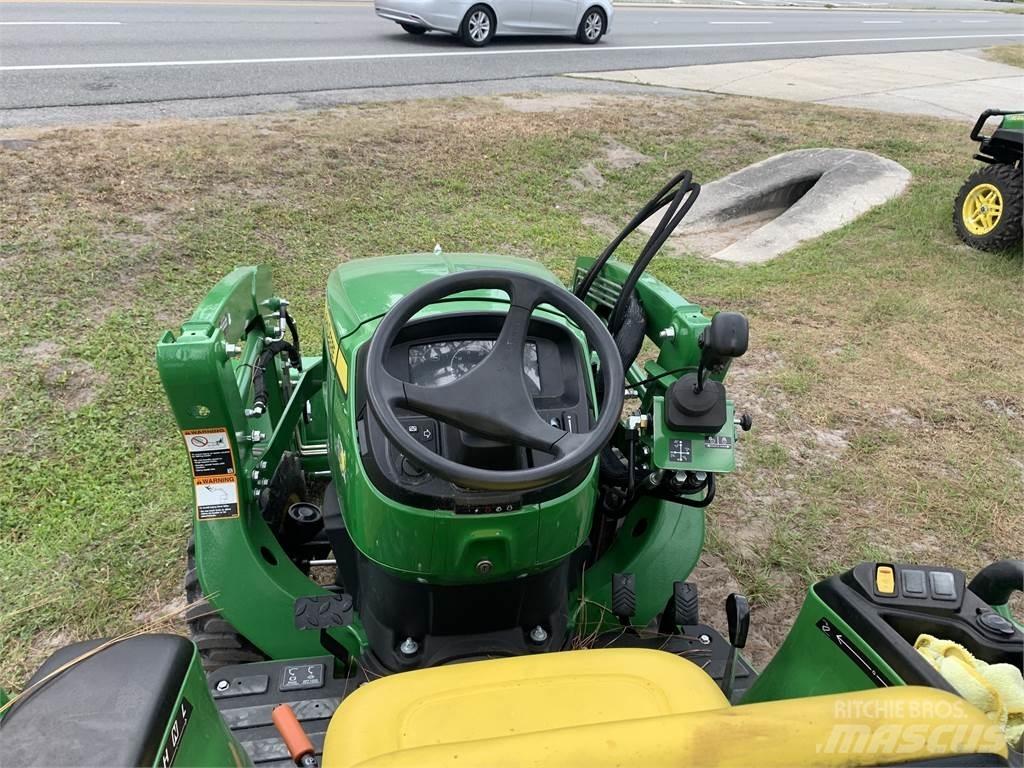 John Deere 3025E 小型拖拉机