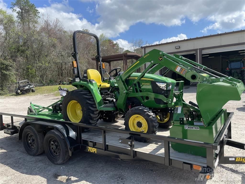 John Deere 3025E 小型拖拉机