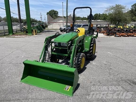 John Deere 3025E 小型拖拉机