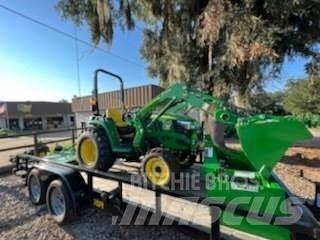 John Deere 3025E 小型拖拉机