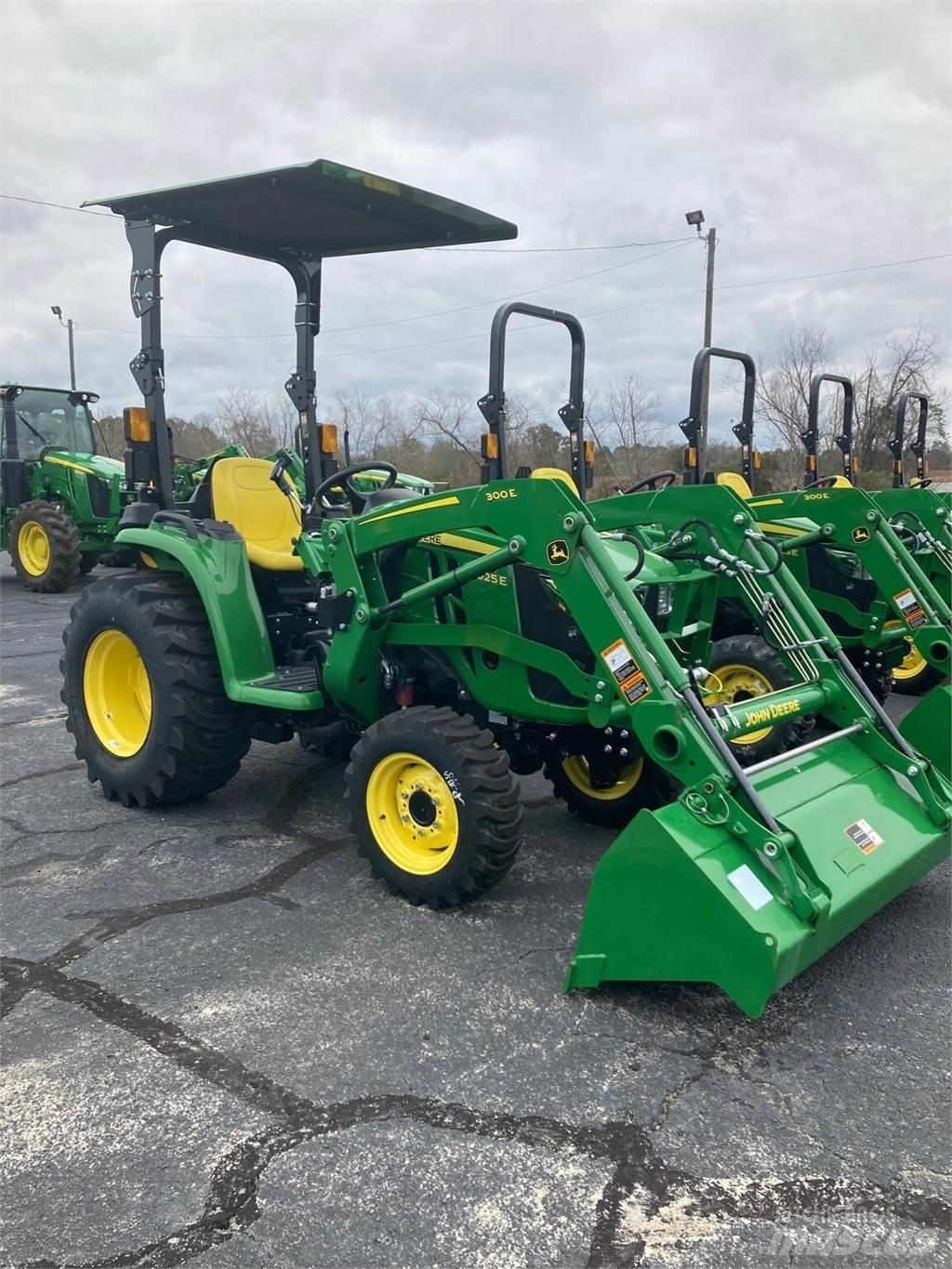 John Deere 3025E 小型拖拉机