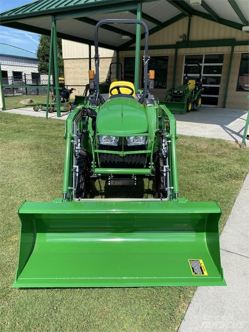 John Deere 3025E 小型拖拉机