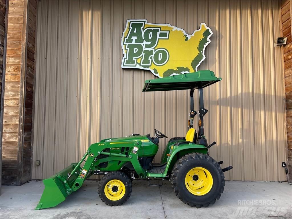 John Deere 3025E 小型拖拉机