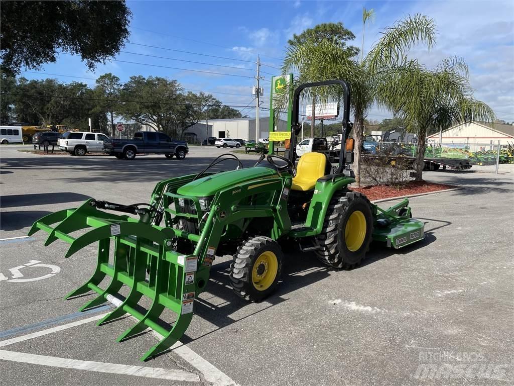 John Deere 3032E 小型拖拉机
