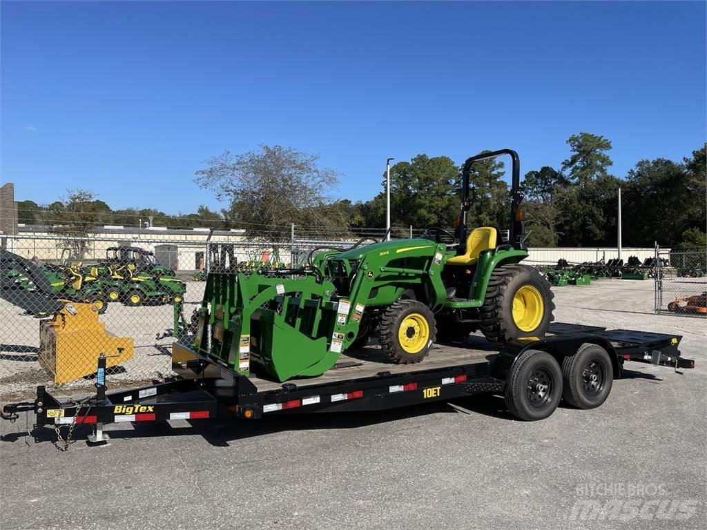 John Deere 3032E 小型拖拉机