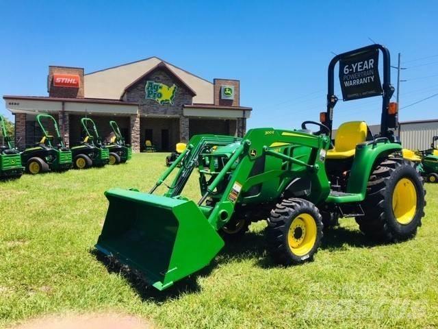 John Deere 3038E 小型拖拉机