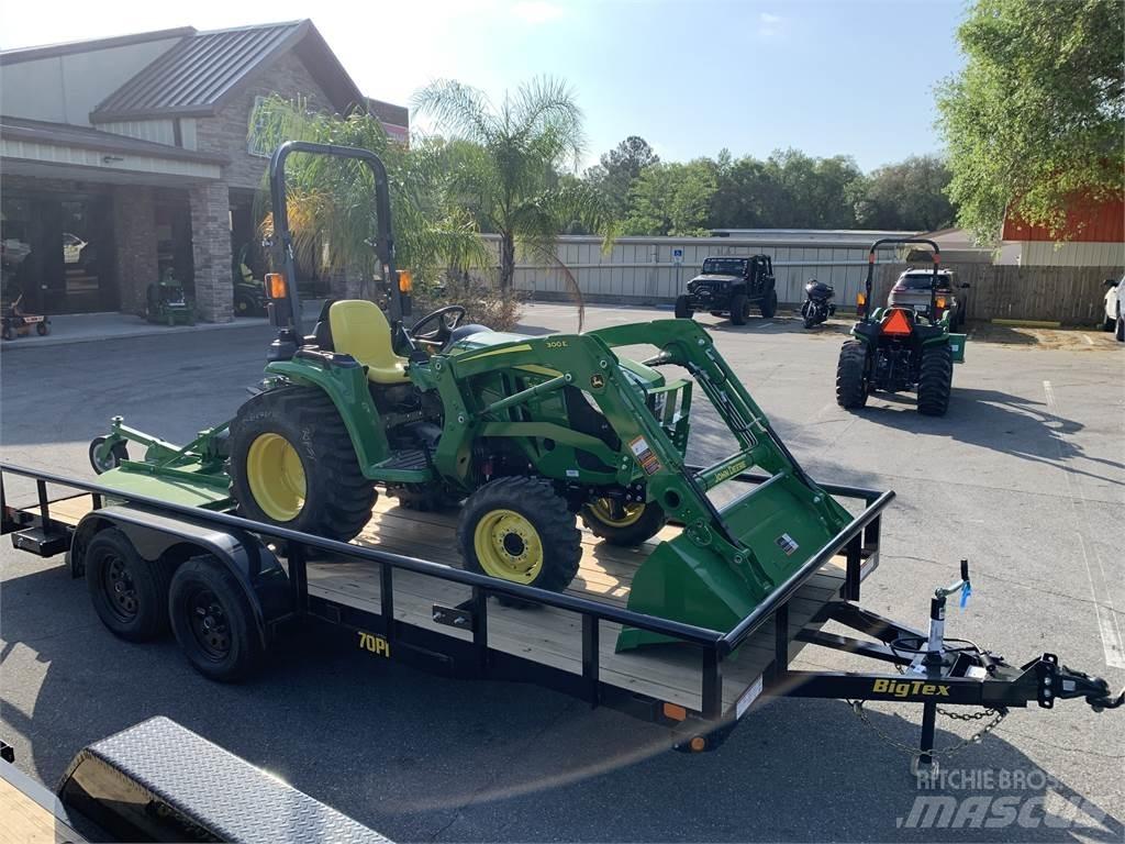 John Deere 3038E 小型拖拉机