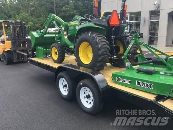 John Deere 3038E 小型拖拉机