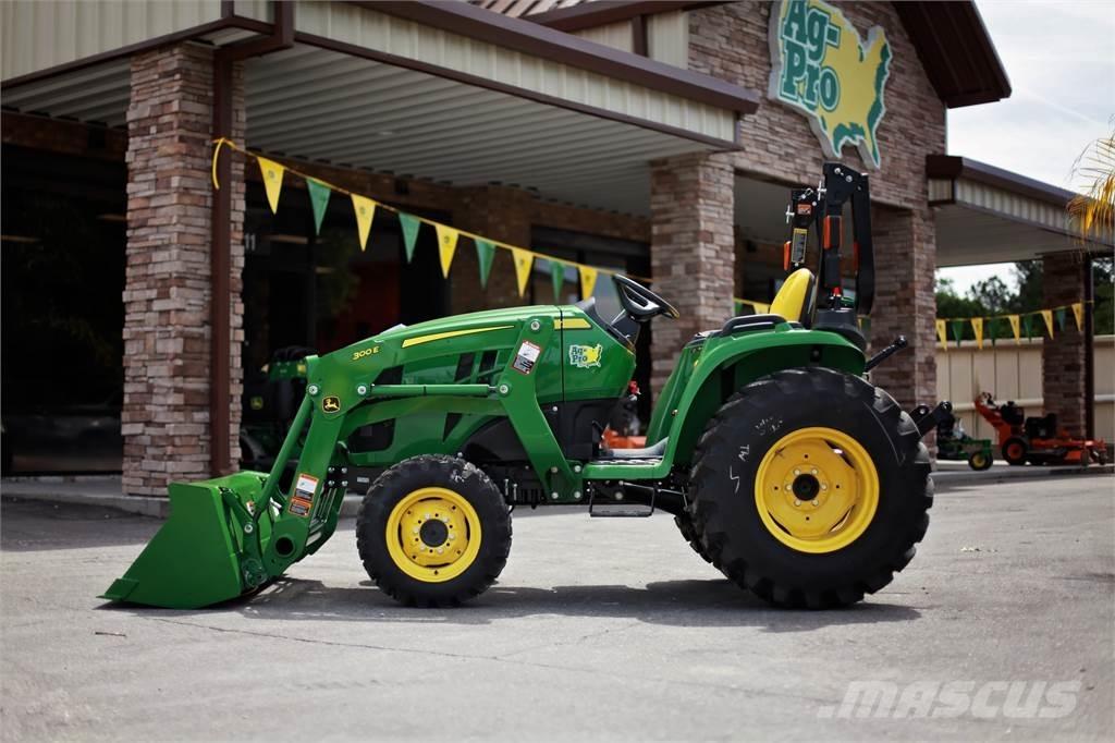 John Deere 3038E 小型拖拉机