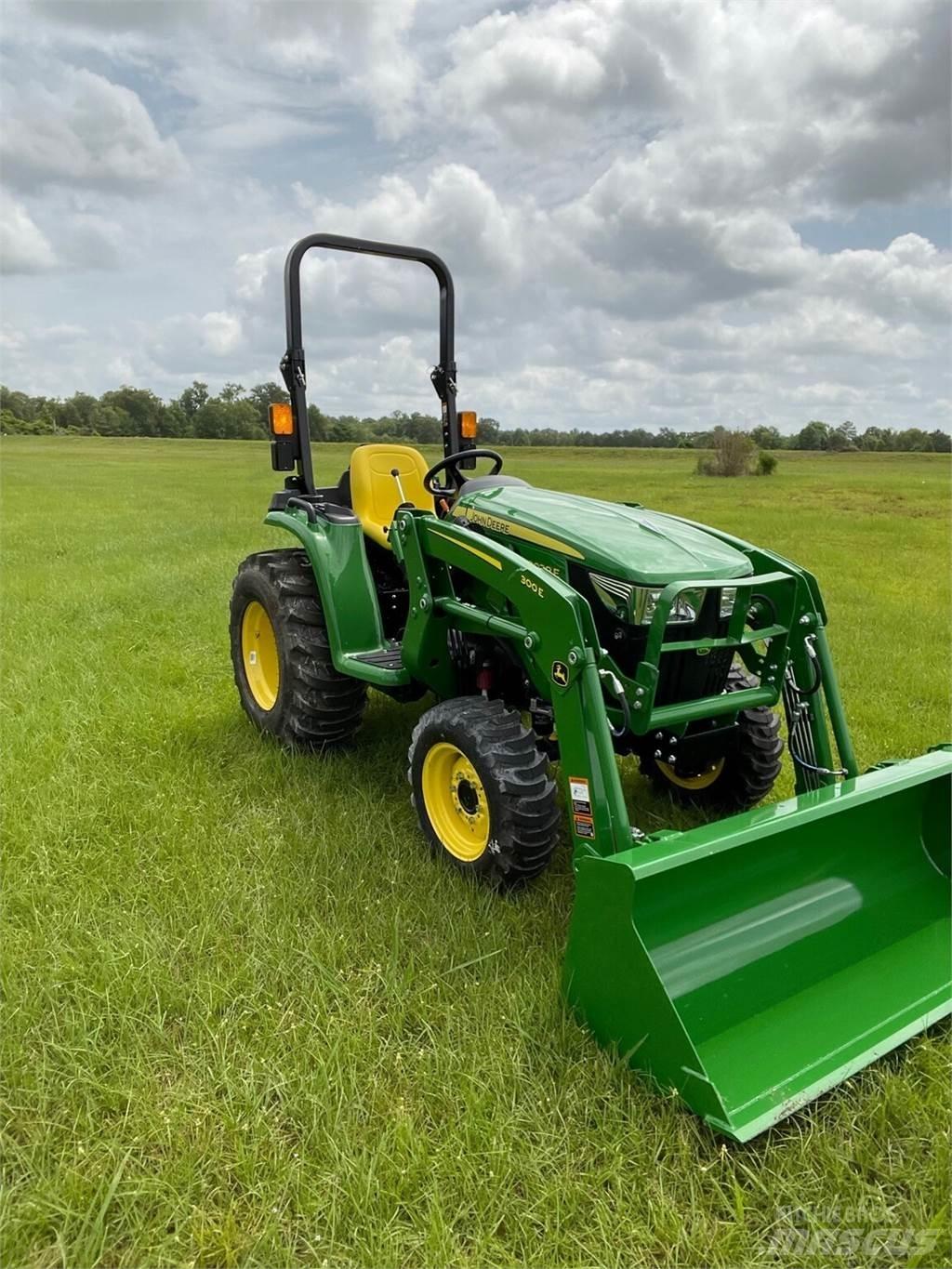 John Deere 3038E 小型拖拉机