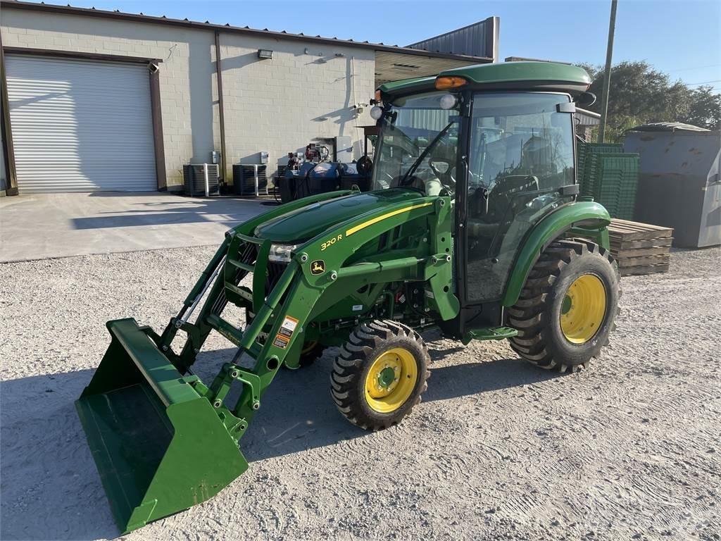 John Deere 3039R 小型拖拉机
