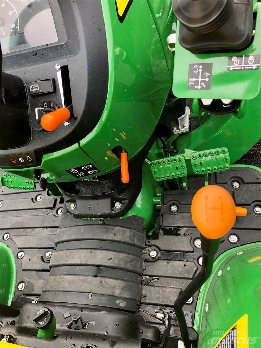 John Deere 3043D 拖拉机/农用车