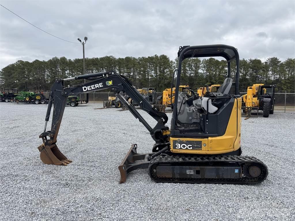 John Deere 30G 小型挖掘机