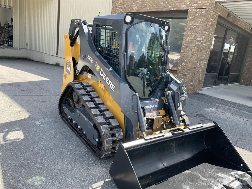 John Deere 317G 小型装载机