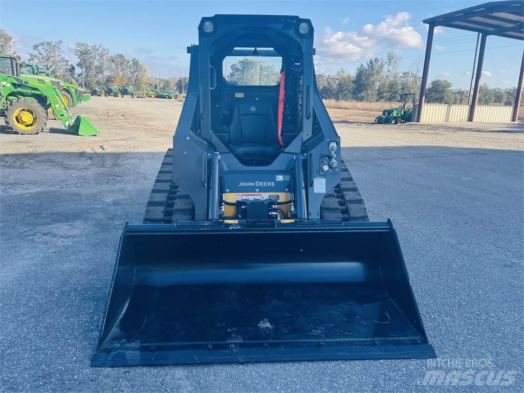 John Deere 317G 小型装载机