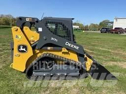 John Deere 317G 小型装载机