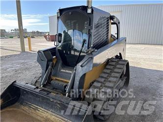 John Deere 323D 小型装载机