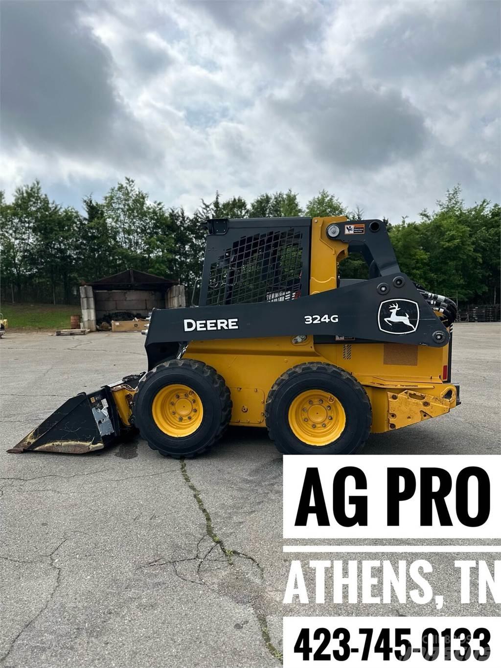 John Deere 324G 滑移装载机