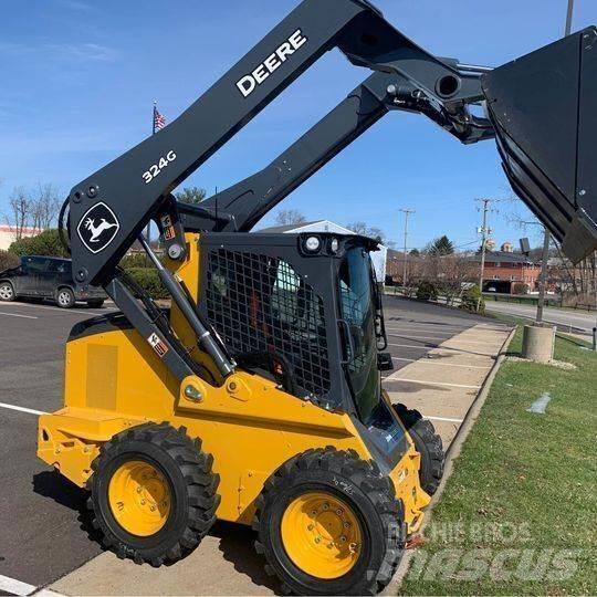 John Deere 324G 滑移装载机