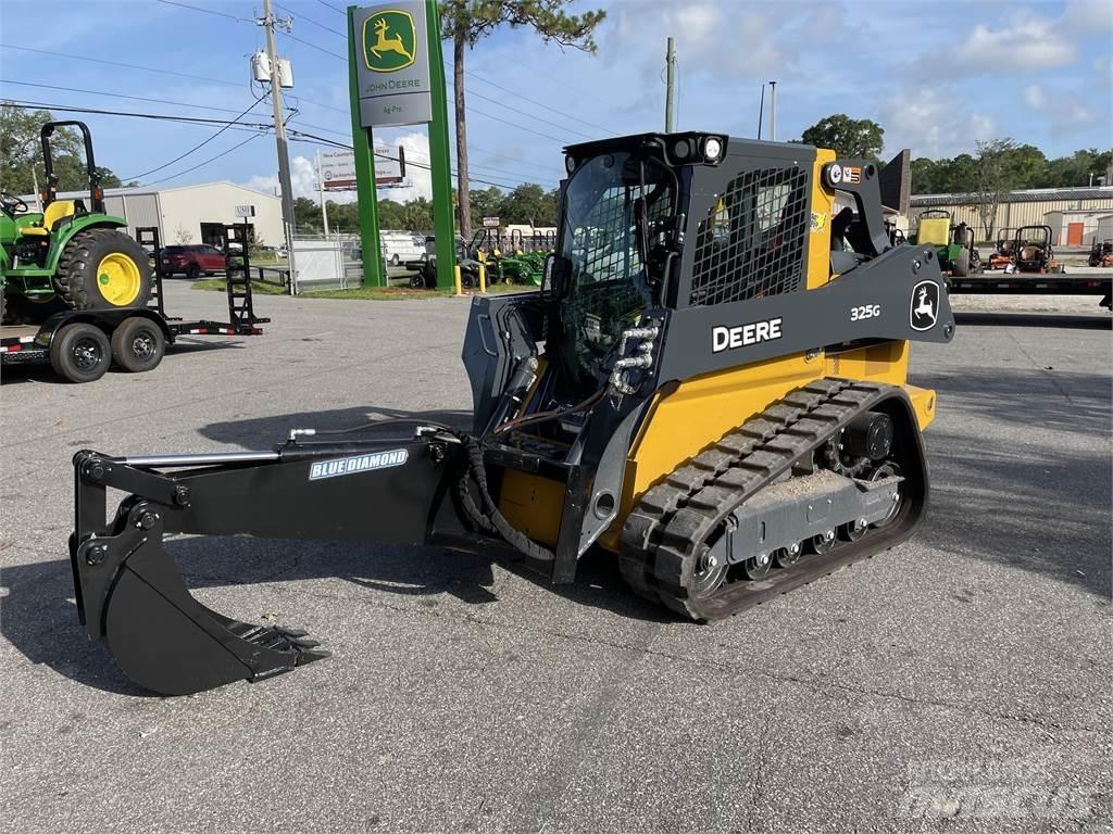 John Deere 325G 小型装载机